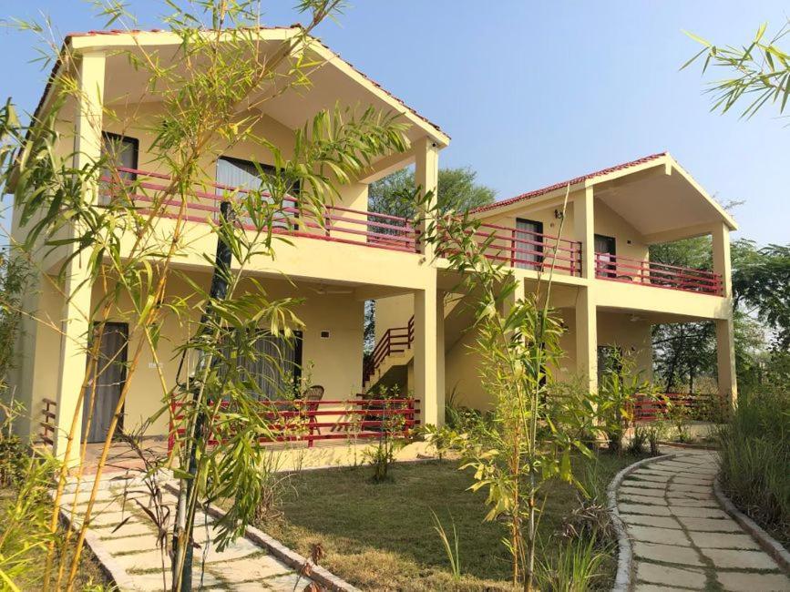 7 Tigers Resort Tadoba Kolāra Esterno foto